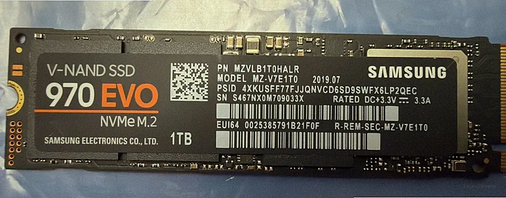 Samsung SSD 970 EVO NVMe 1 TB MZ-V7E1T0 Solid State Drive MZVLB1T0HALR M.2